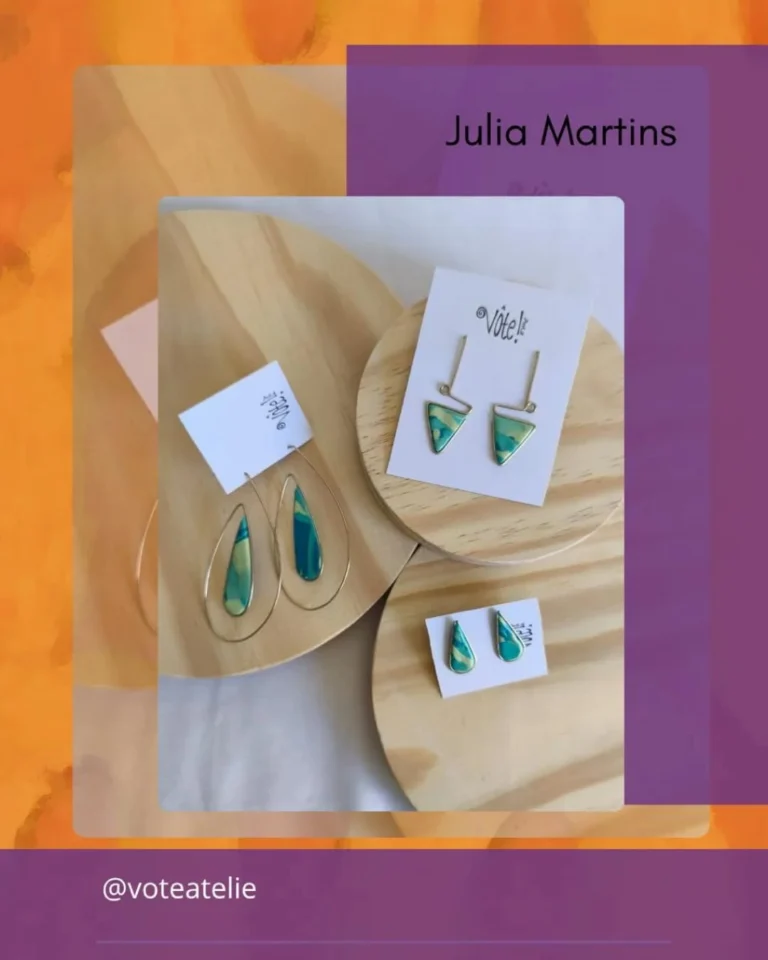 Instagram post from redeastralize. This post is in position 2.